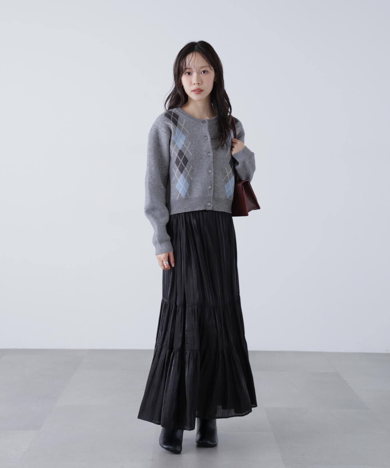 シャイニーティアードスカート