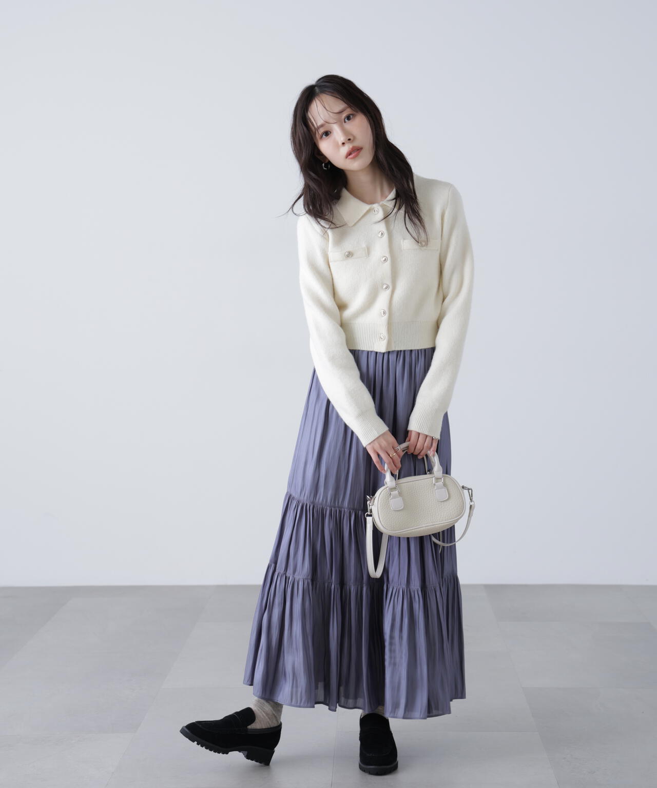 シャイニーティアードスカート