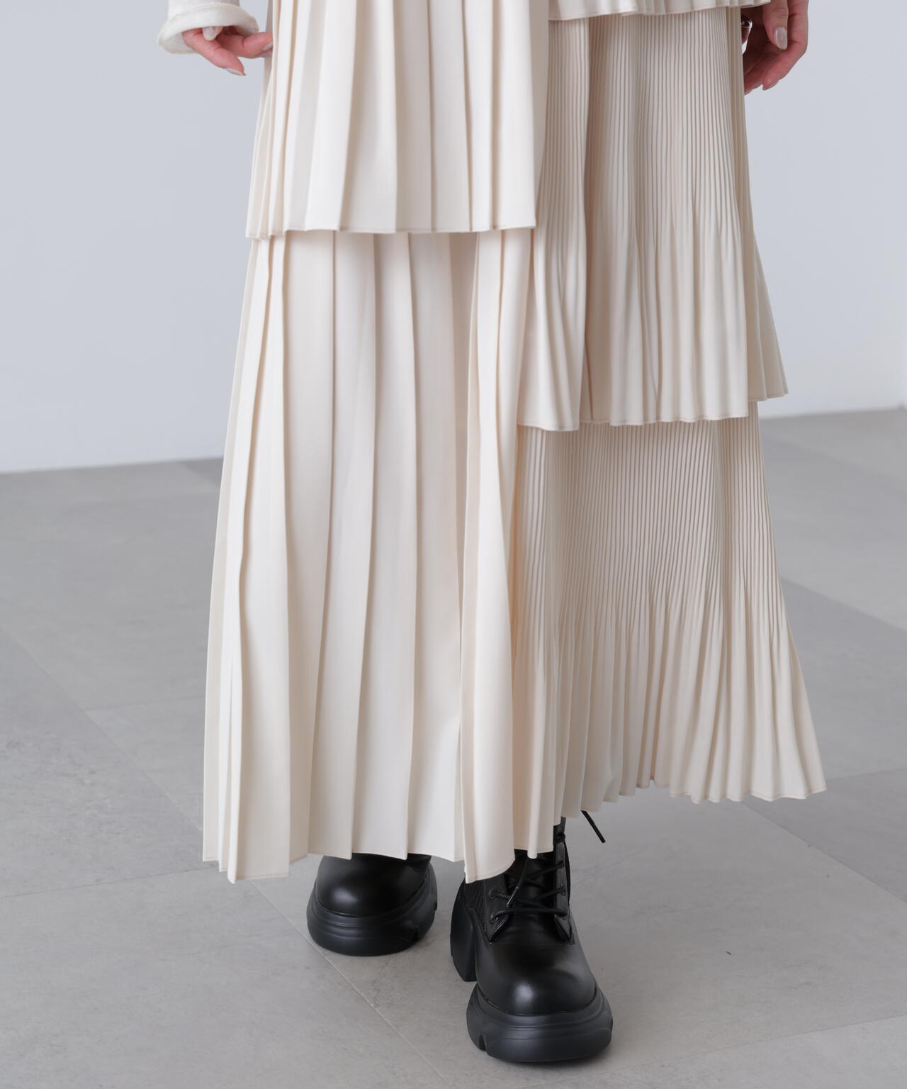 ランダムプリーツティアードスカート