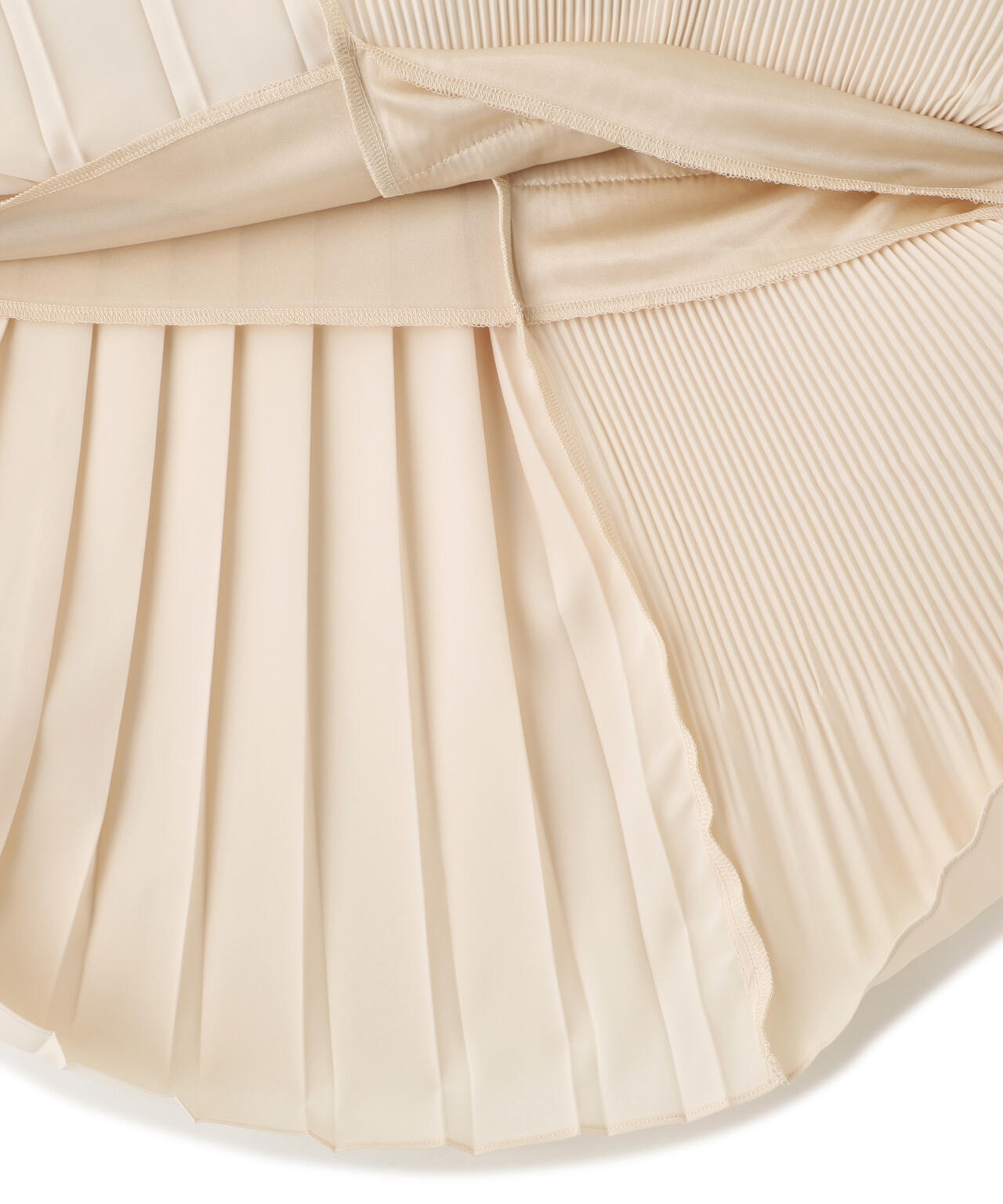 ランダムプリーツティアードスカート