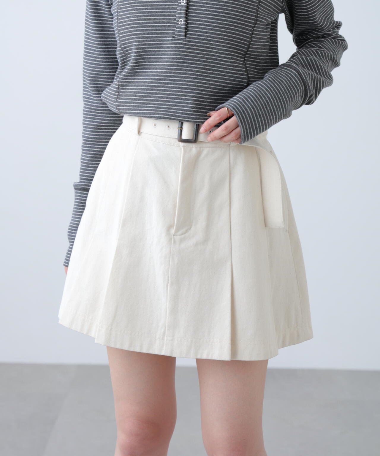 〈セットアップ対応〉ベルト付きプリーツミニスカート
