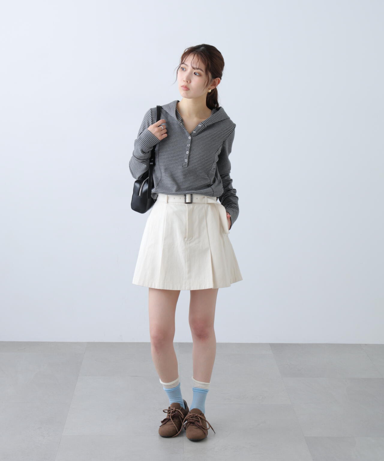 〈セットアップ対応〉ベルト付きプリーツミニスカート