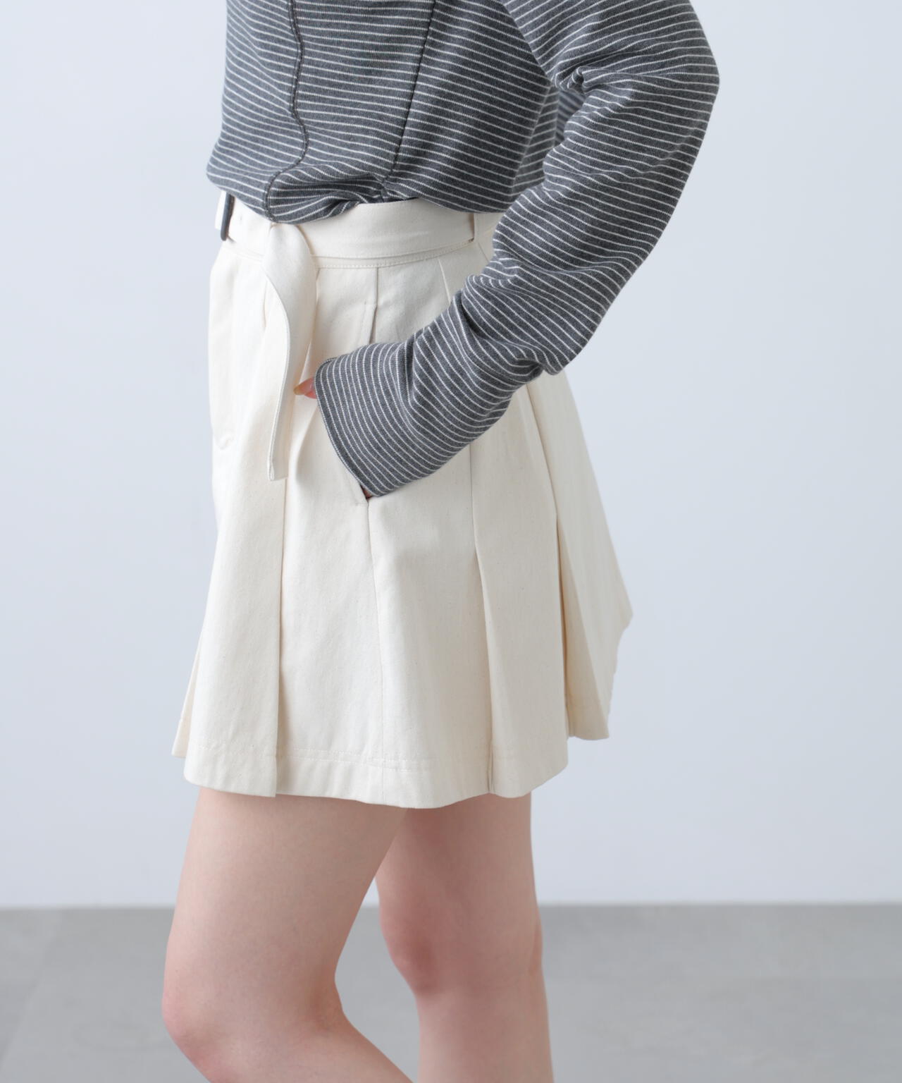 〈セットアップ対応〉ベルト付きプリーツミニスカート