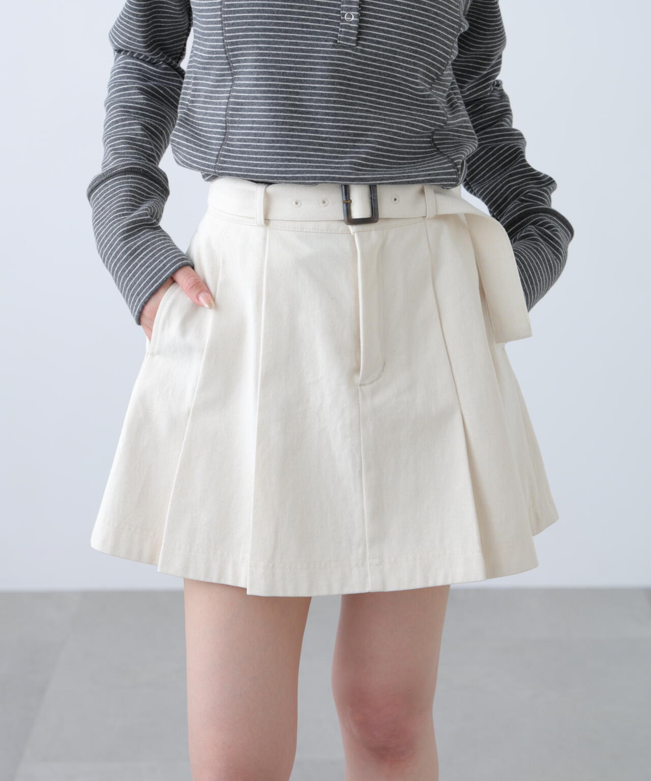 〈セットアップ対応〉ベルト付きプリーツミニスカート
