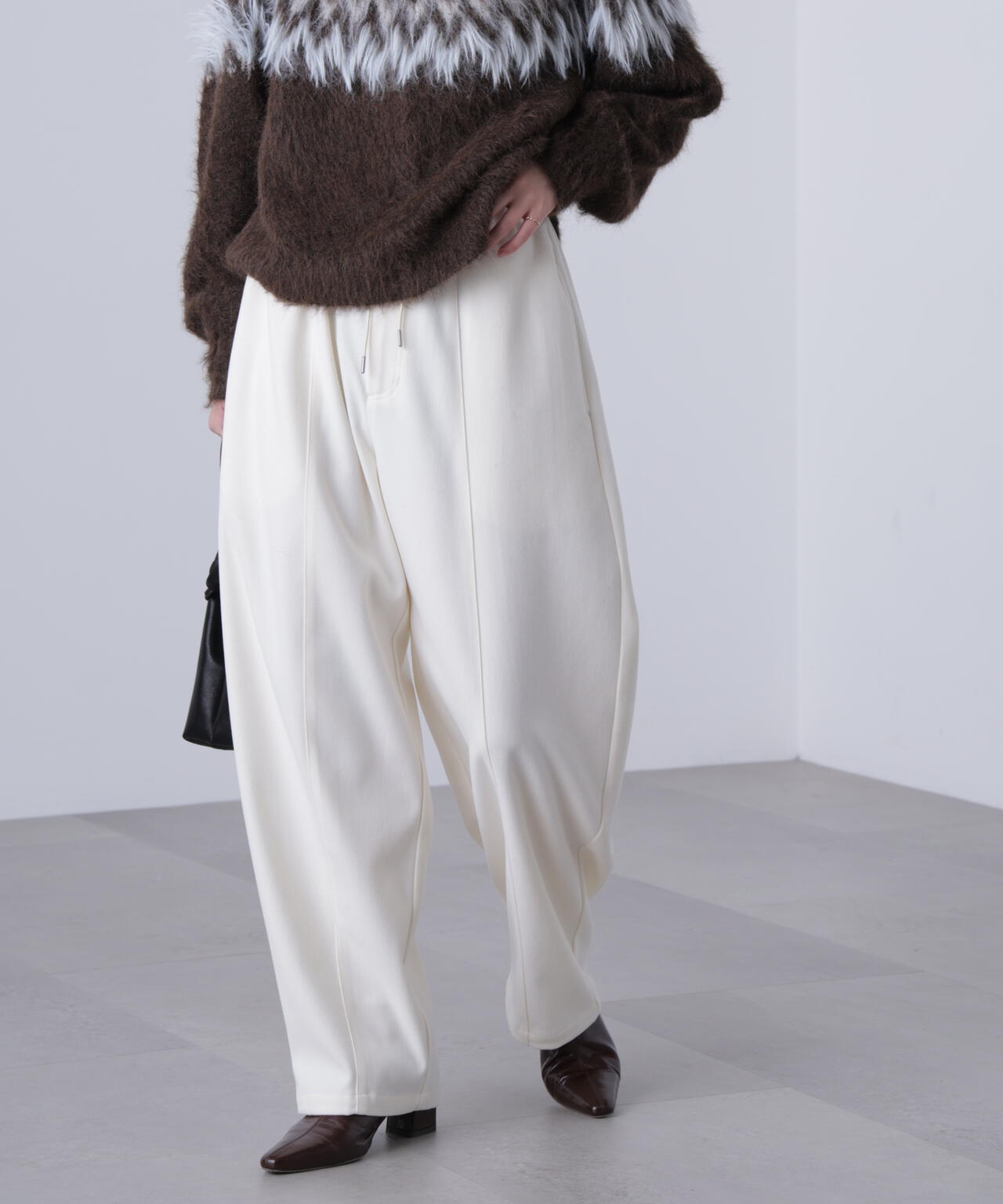 バルーンパンツ