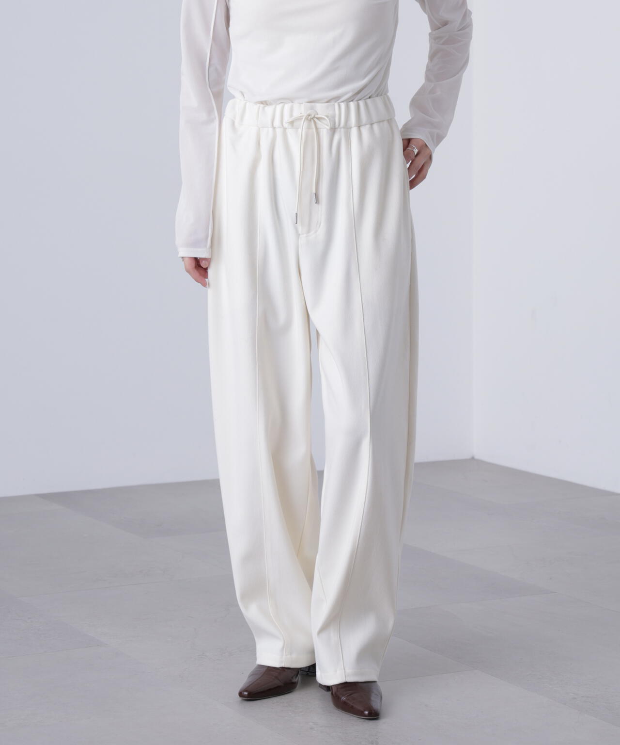 バルーンパンツ