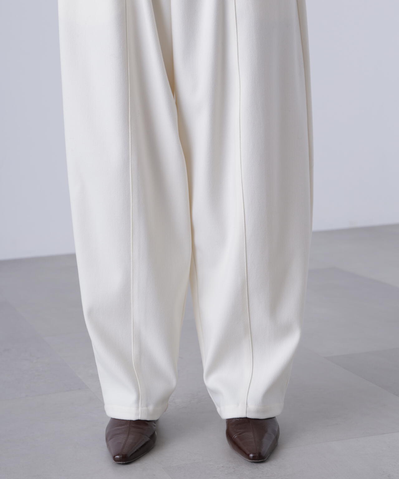 バルーンパンツ