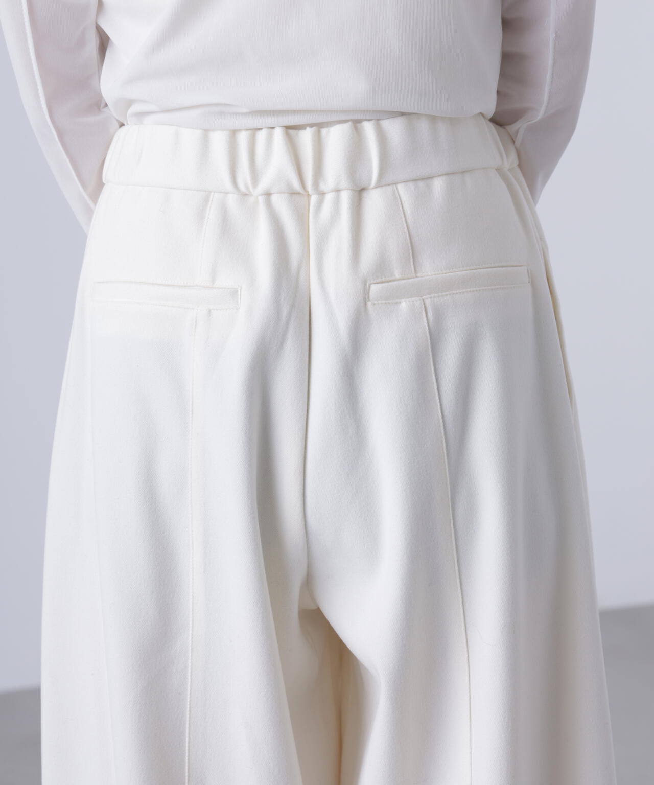 バルーンパンツ