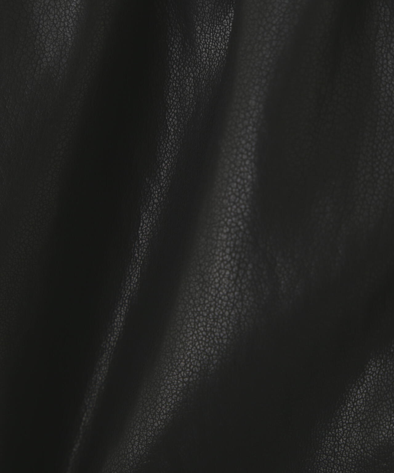 レースレイヤードエコレザーショートパンツ