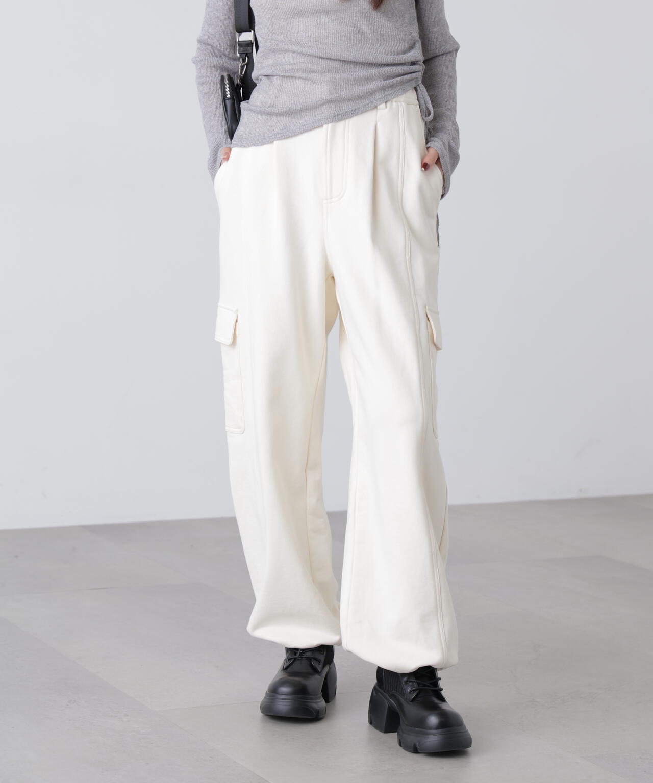 裏毛カーゴパンツ