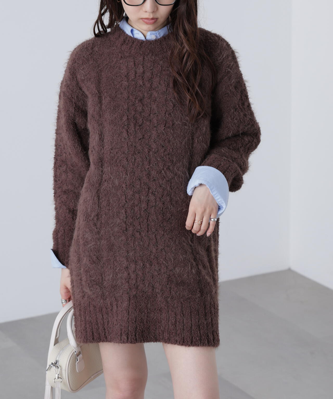 テディヤーンケーブル編みミニワンピース