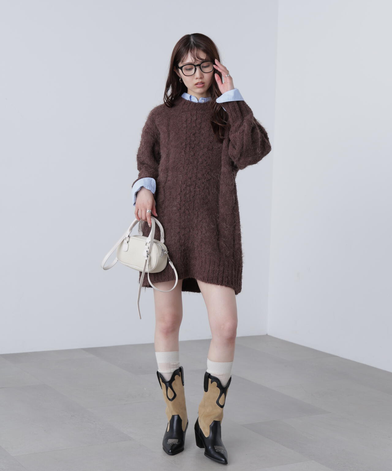 テディヤーンケーブル編みミニワンピース