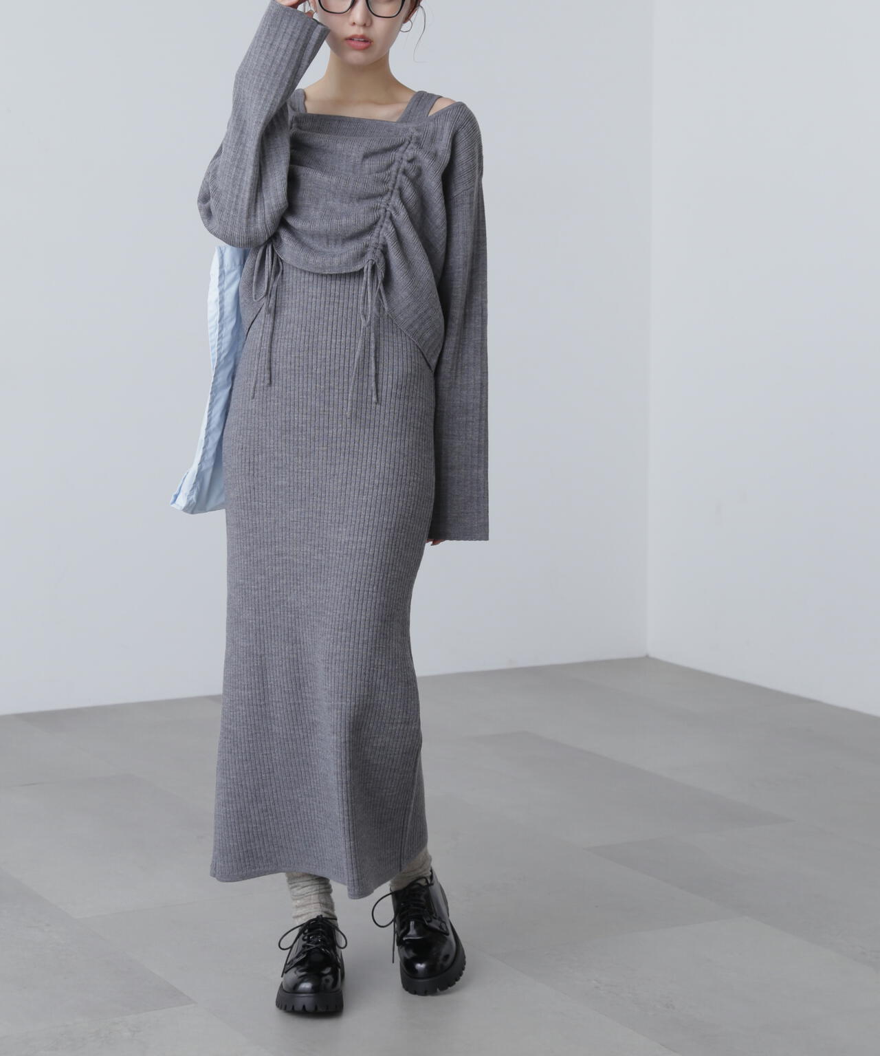 ドロストリブニットセットアップ