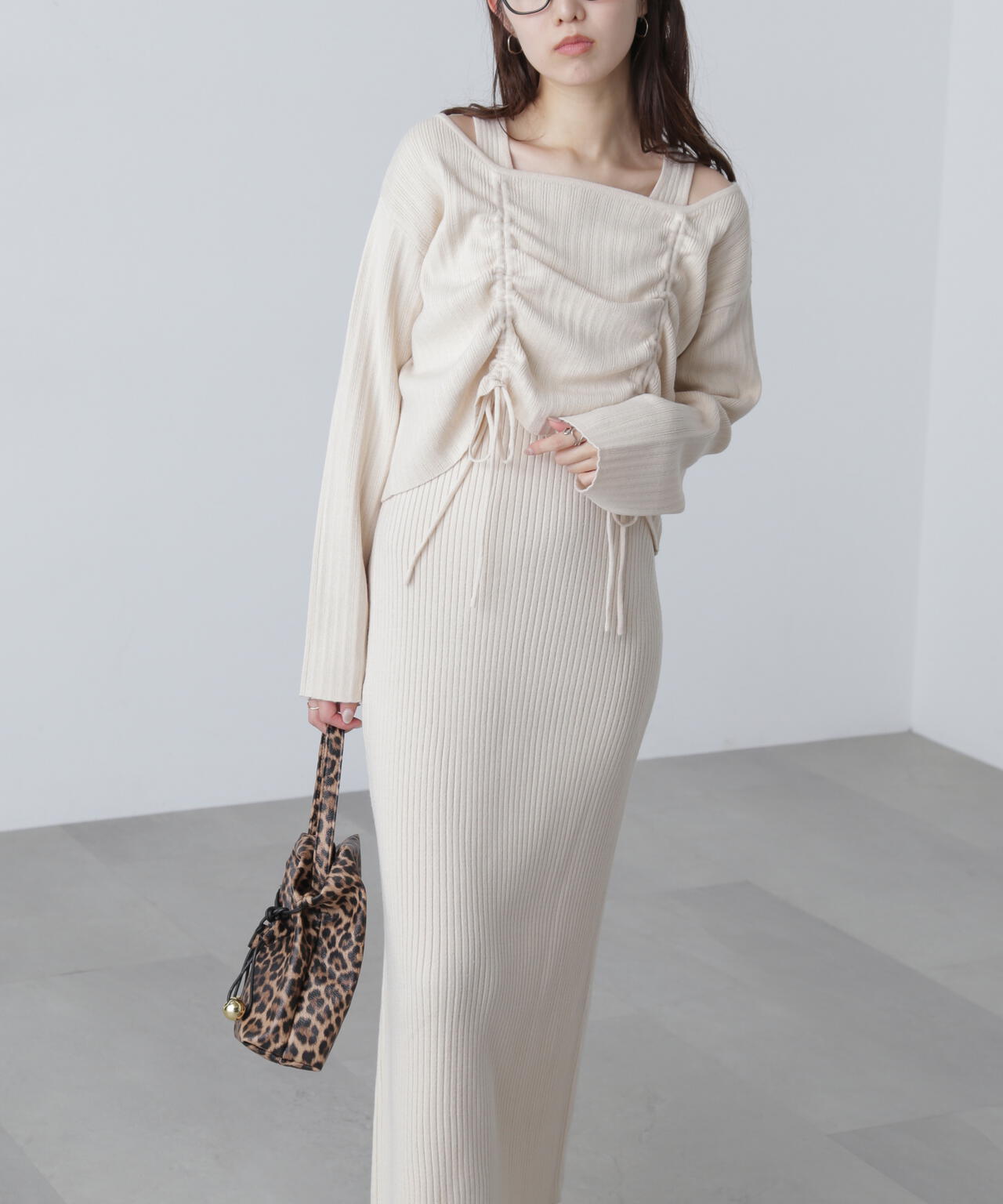 ドロストリブニットセットアップ