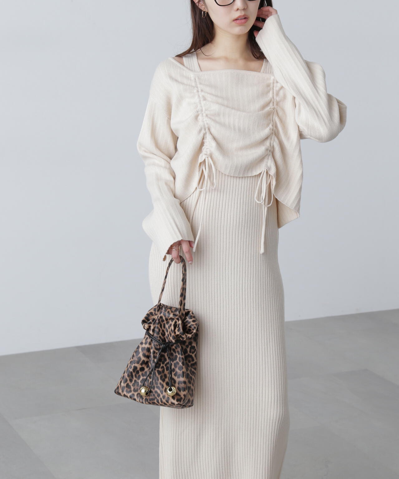 ドロストリブニットセットアップ