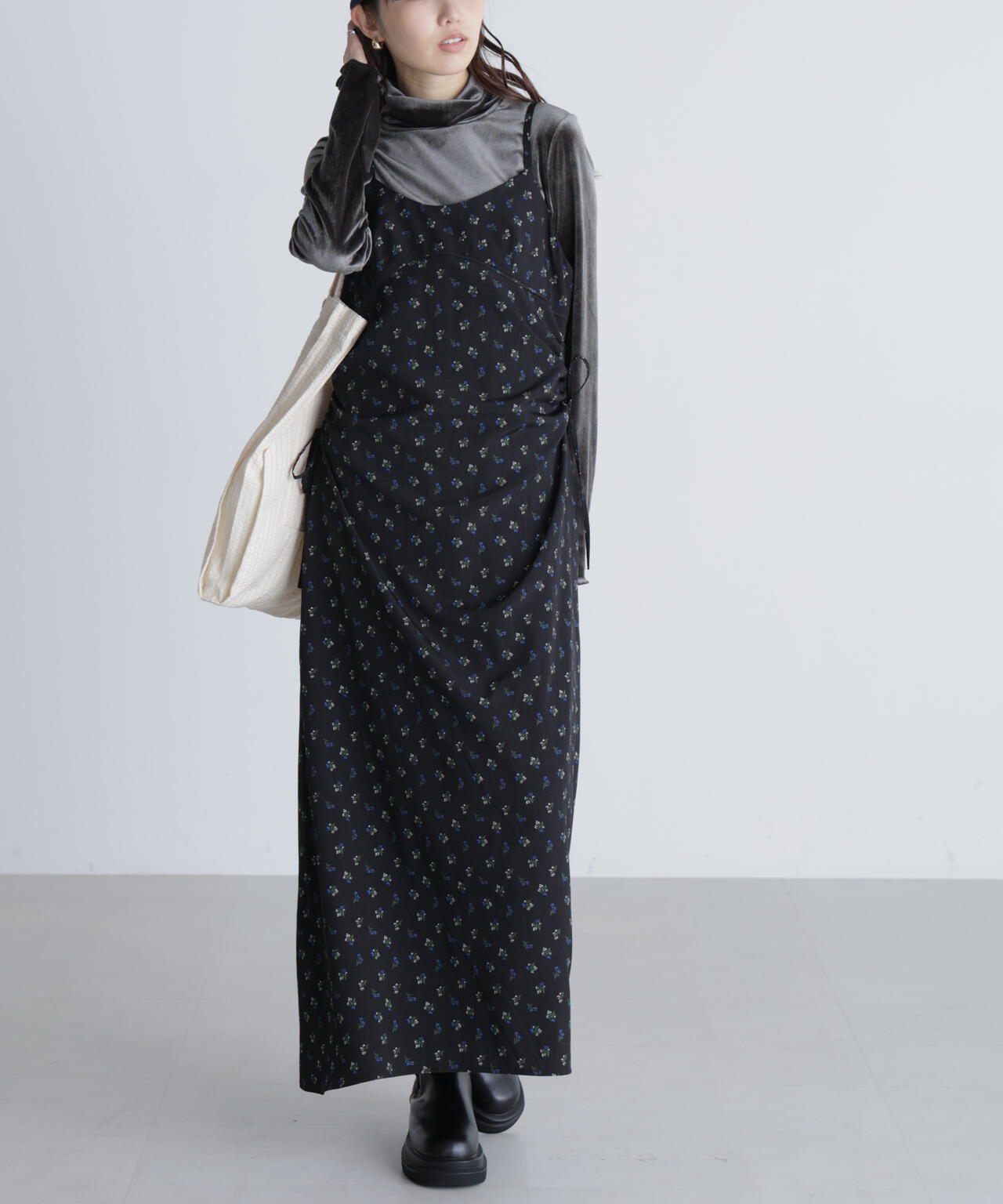 小花柄ドロストキャミワンピース