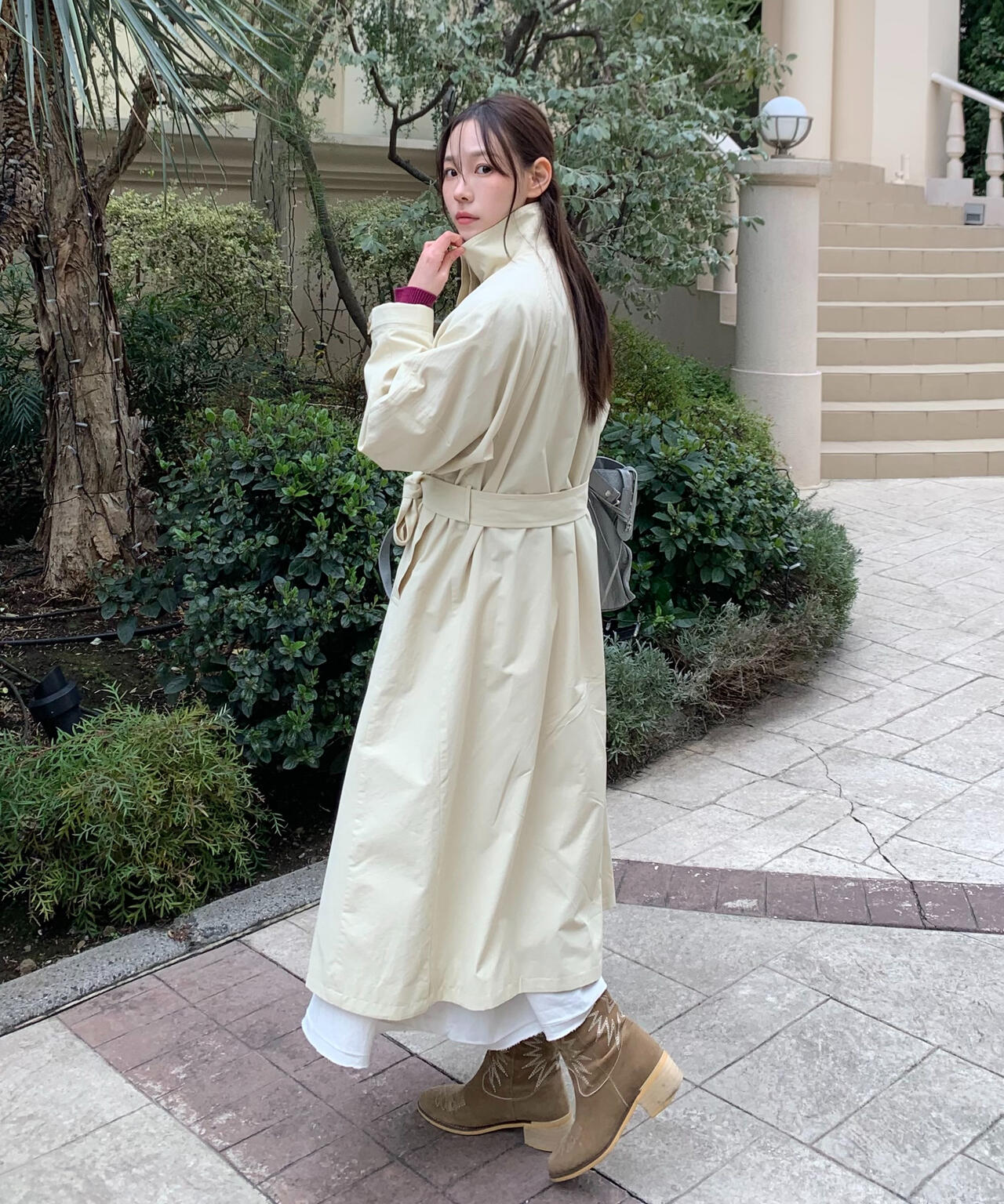 スタンドカラーロングトレンチコート