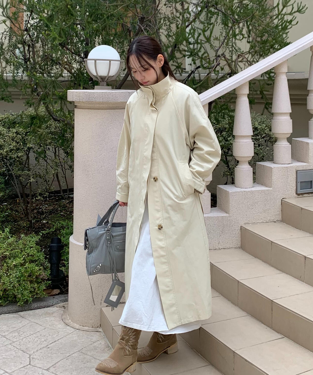 スタンドカラーロングトレンチコート