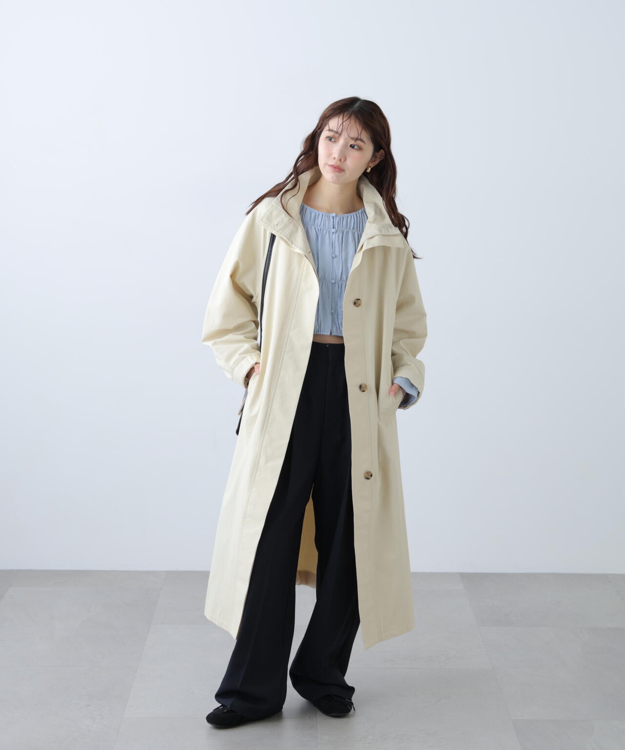スタンドカラーロングトレンチコート