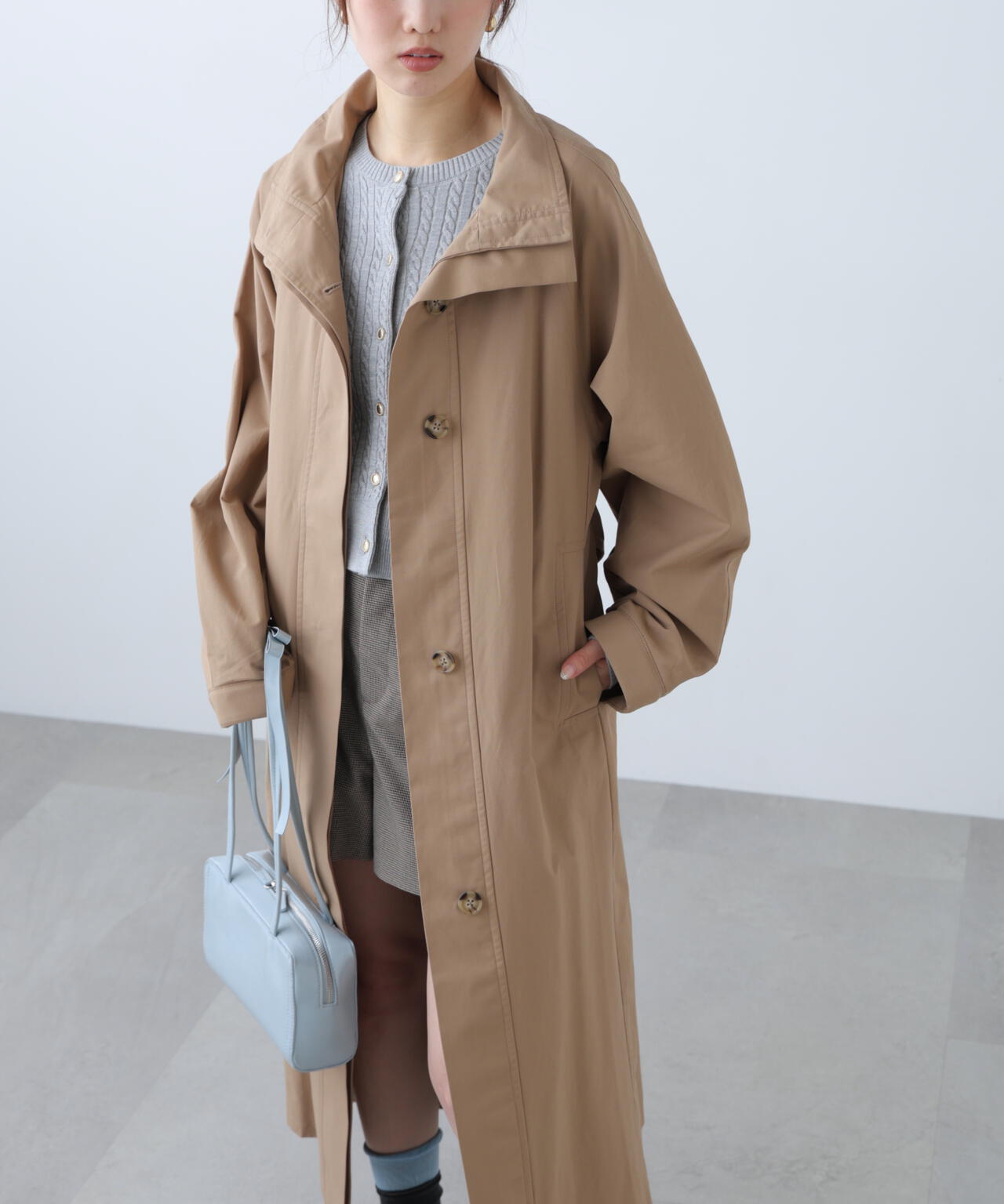 スタンドカラーロングトレンチコート