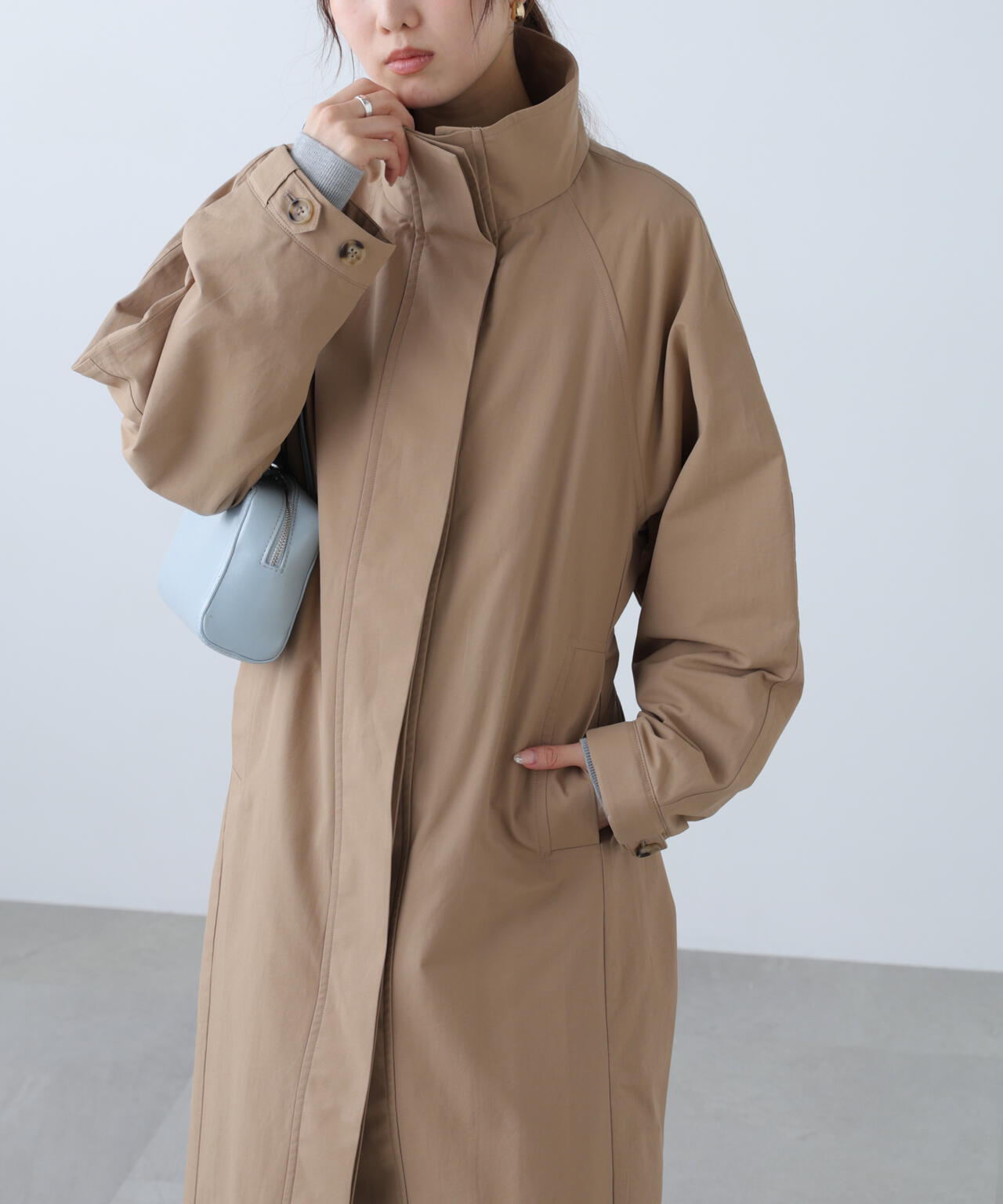 スタンドカラーロングトレンチコート