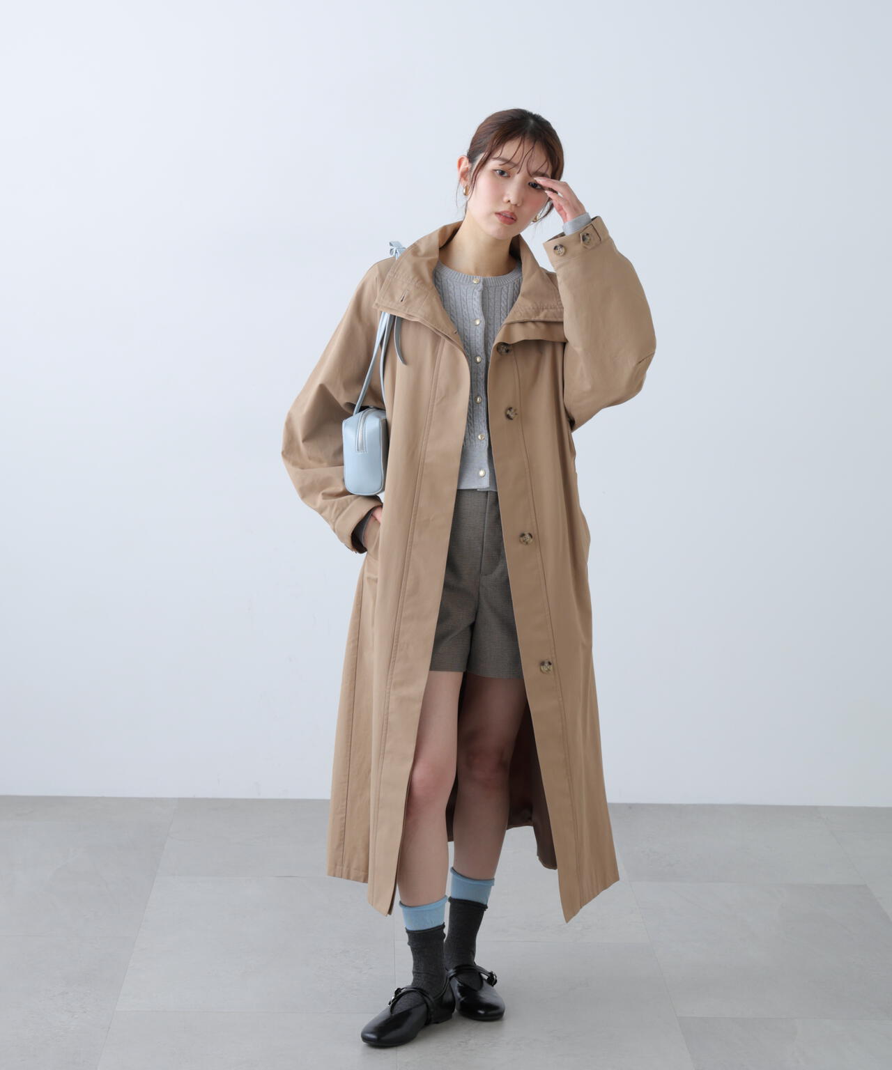 スタンドカラーロングトレンチコート