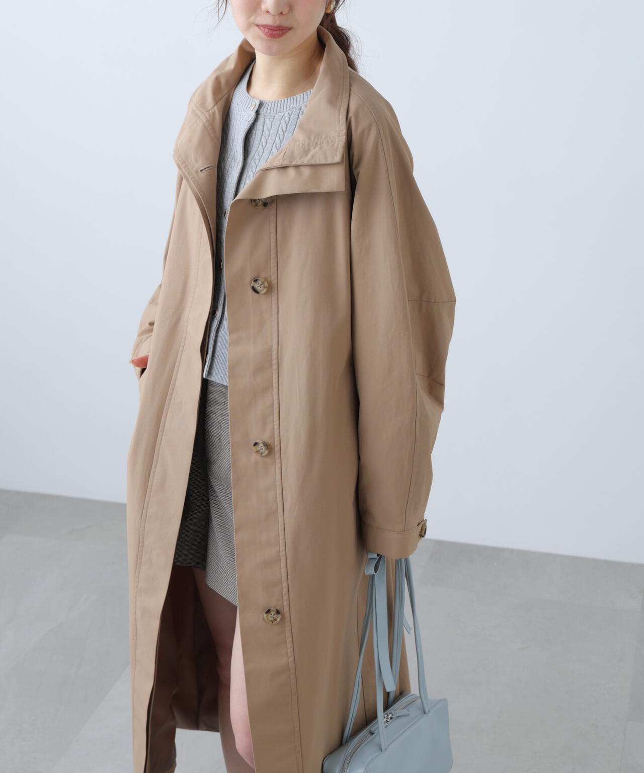 スタンドカラーロングトレンチコート