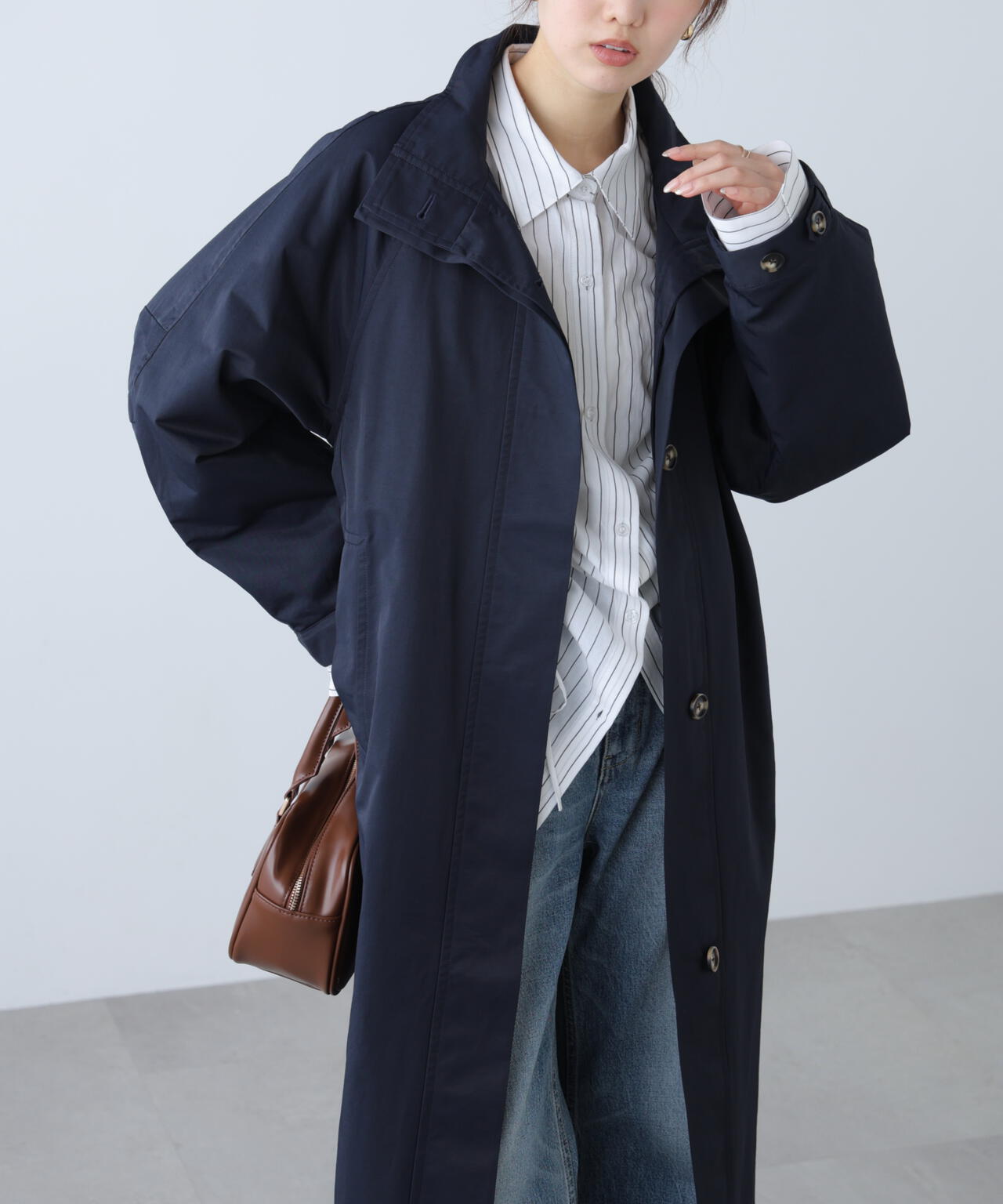 スタンドカラーロングトレンチコート