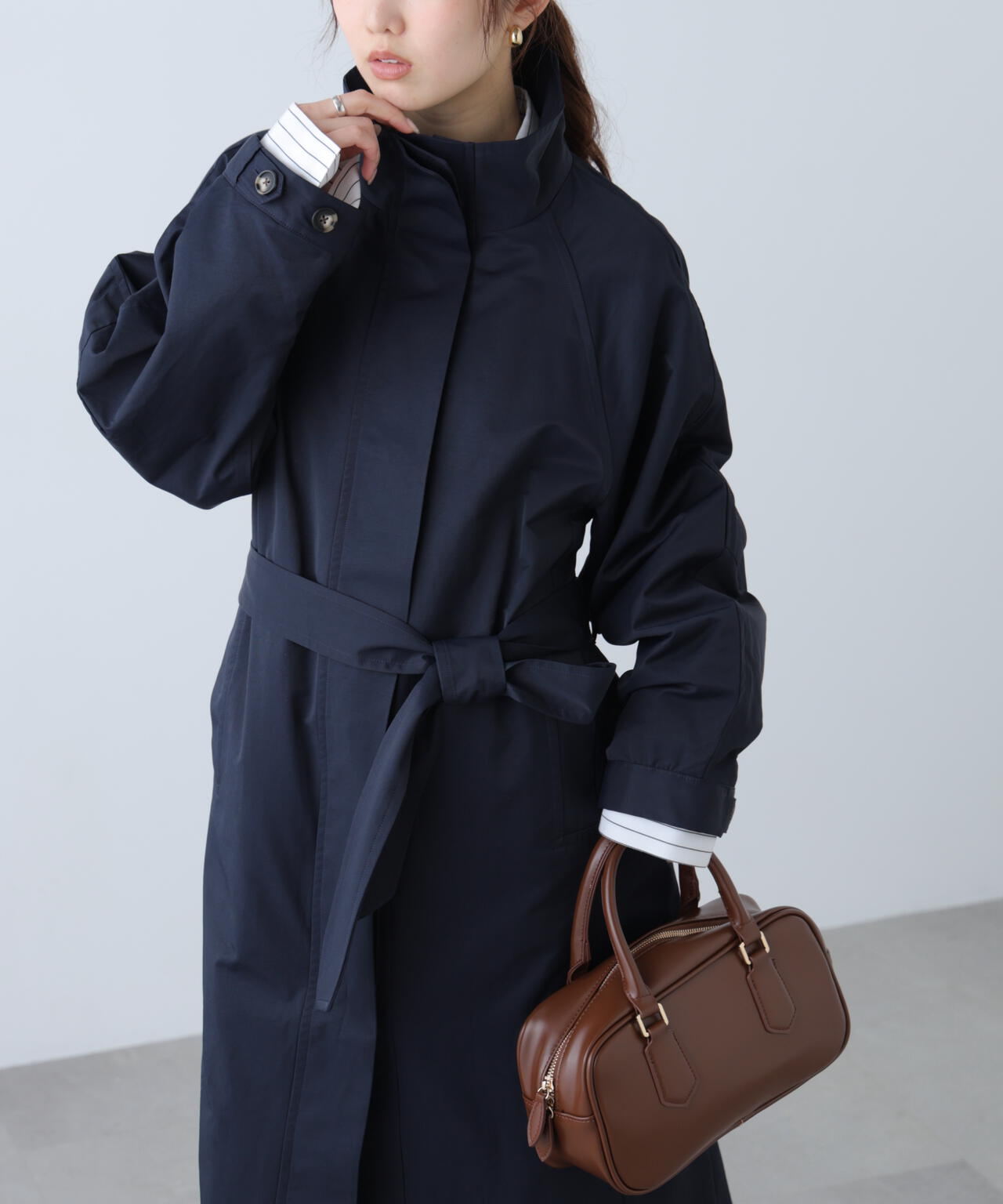 スタンドカラーロングトレンチコート