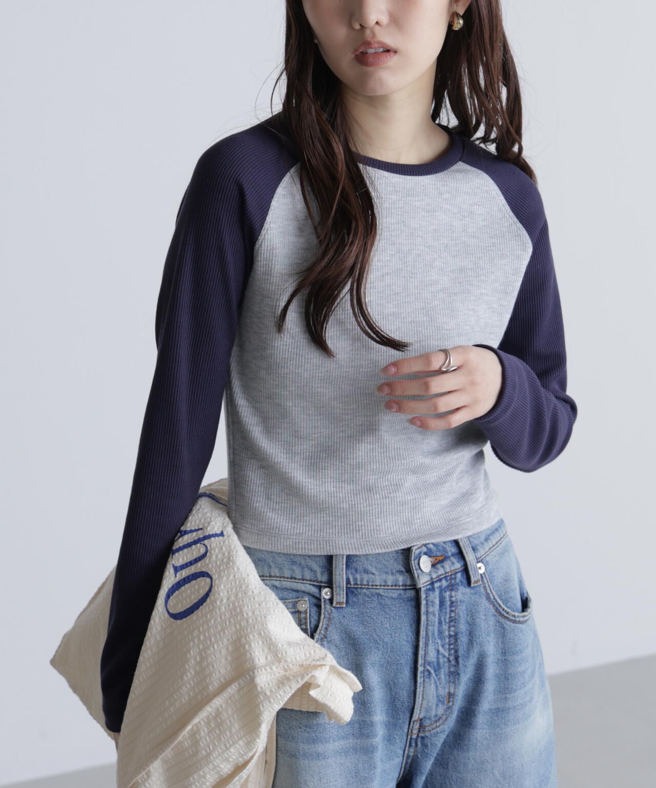 ラグラン長袖カットソー