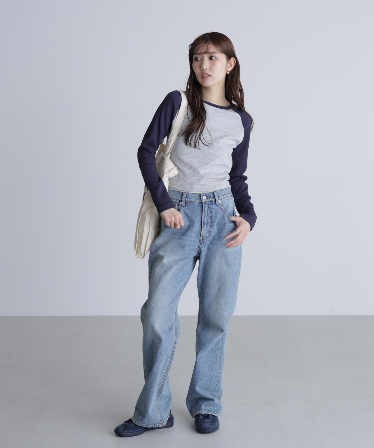 ラグラン長袖カットソー