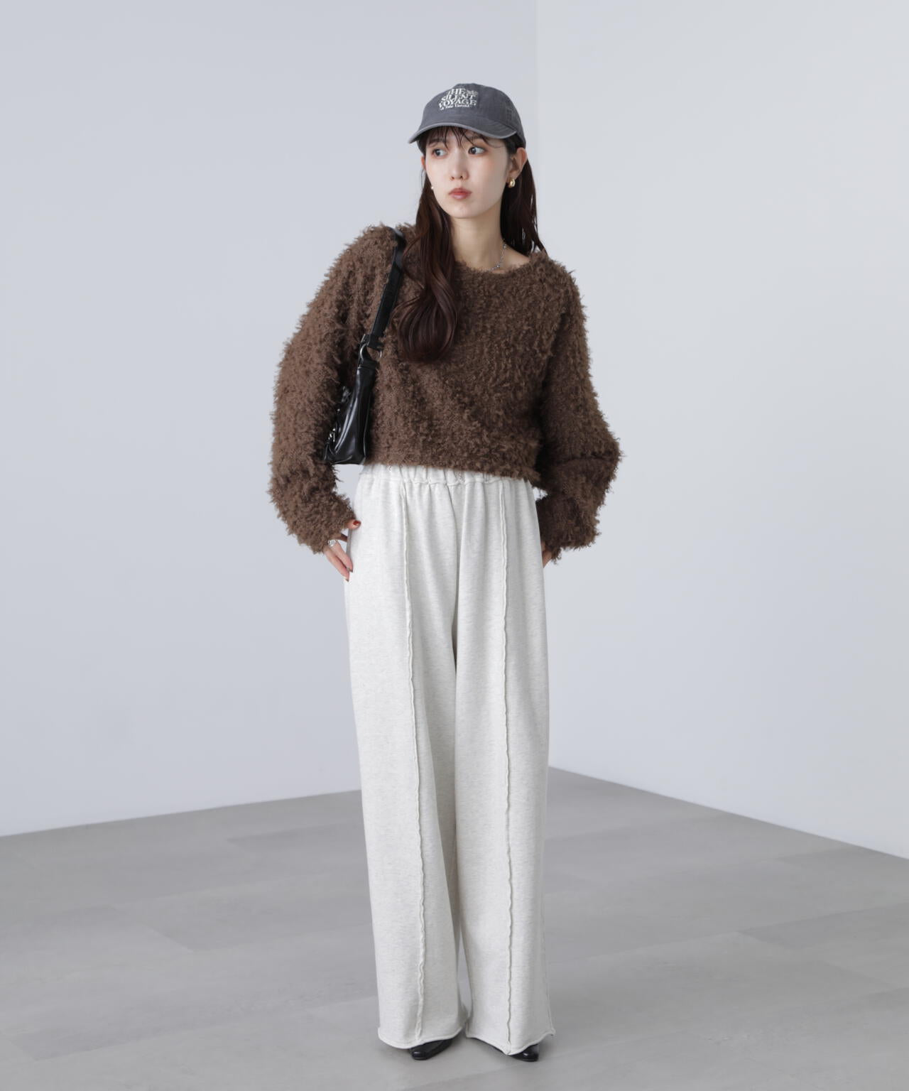 プードルボアショート丈ニットソー