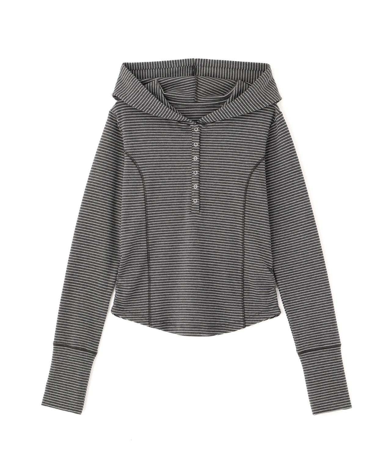 スキッパーカットソーフーディー