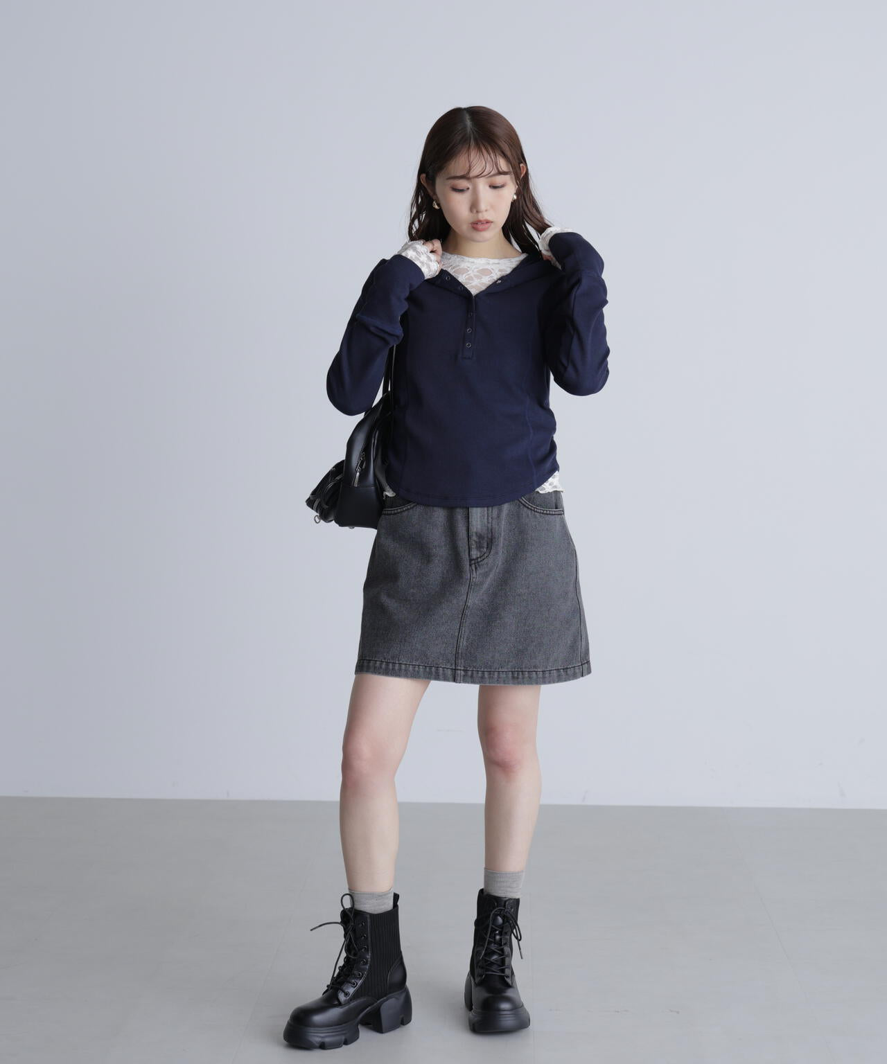 【追加生産予約】スキッパーカットソーフーディー