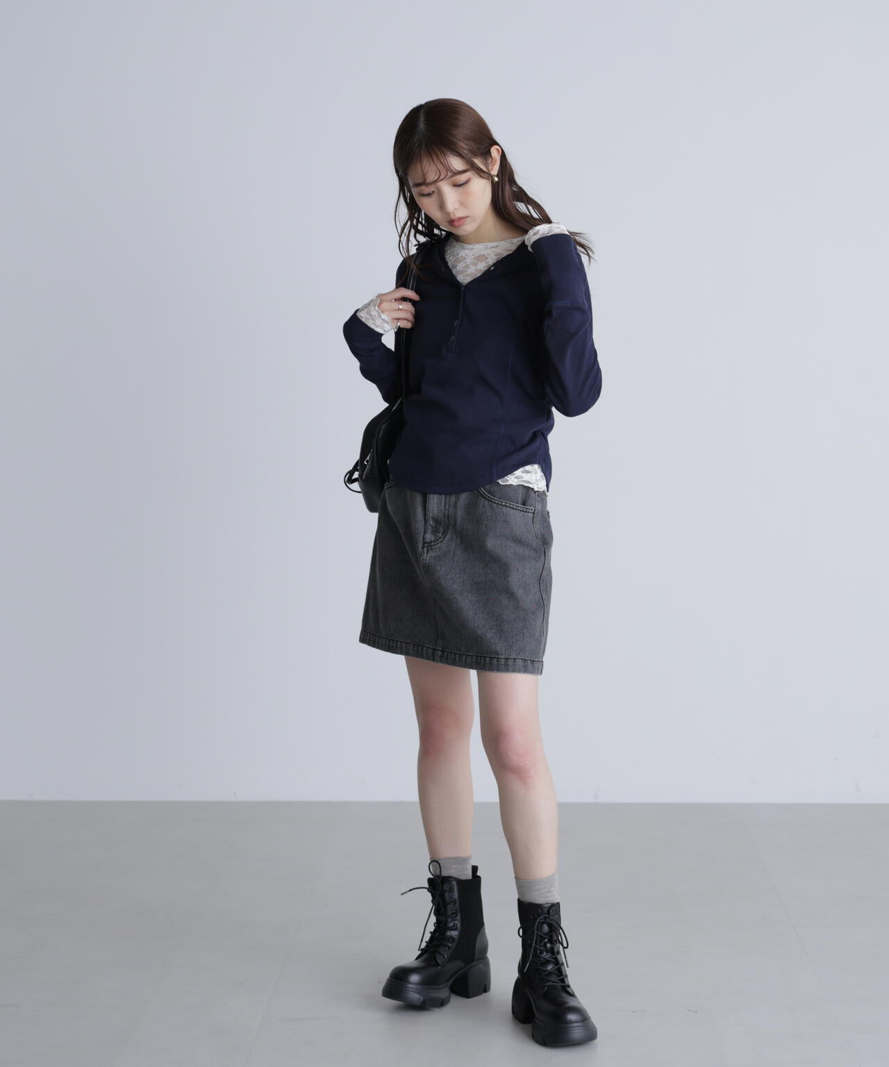 【追加生産予約】スキッパーカットソーフーディー