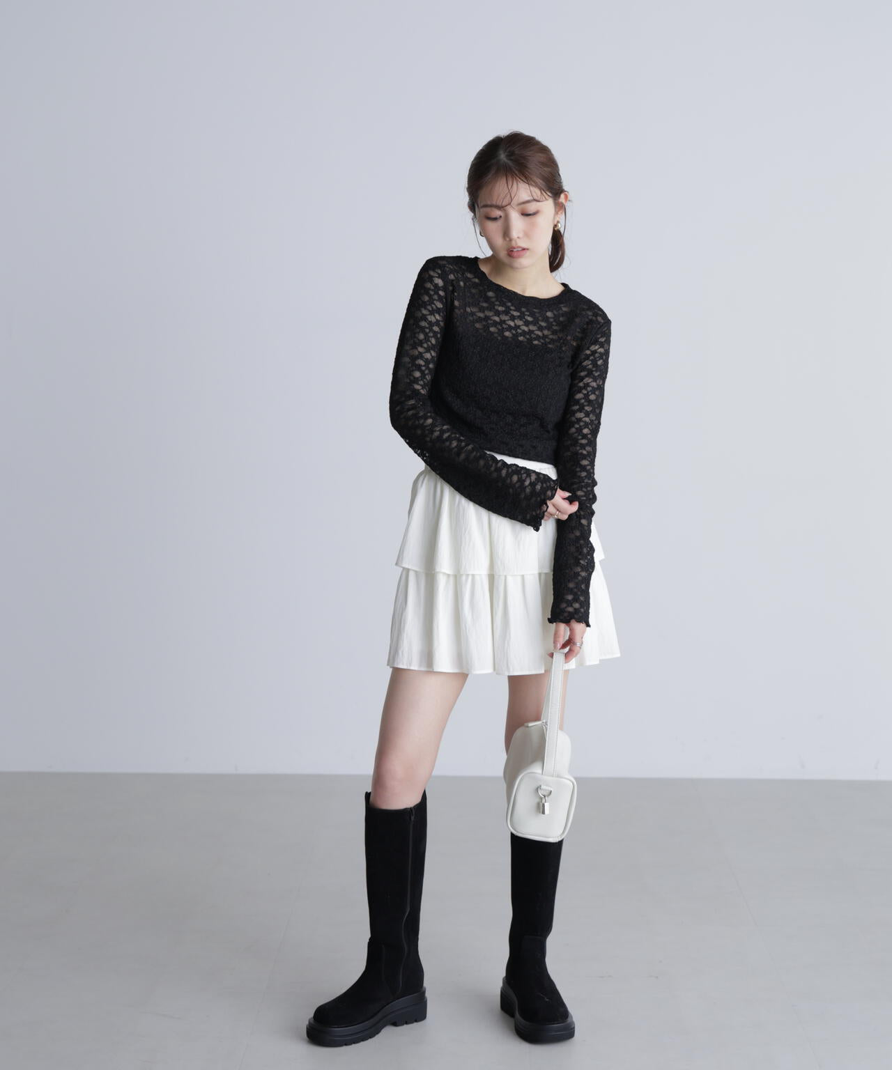 長袖レースカットソー