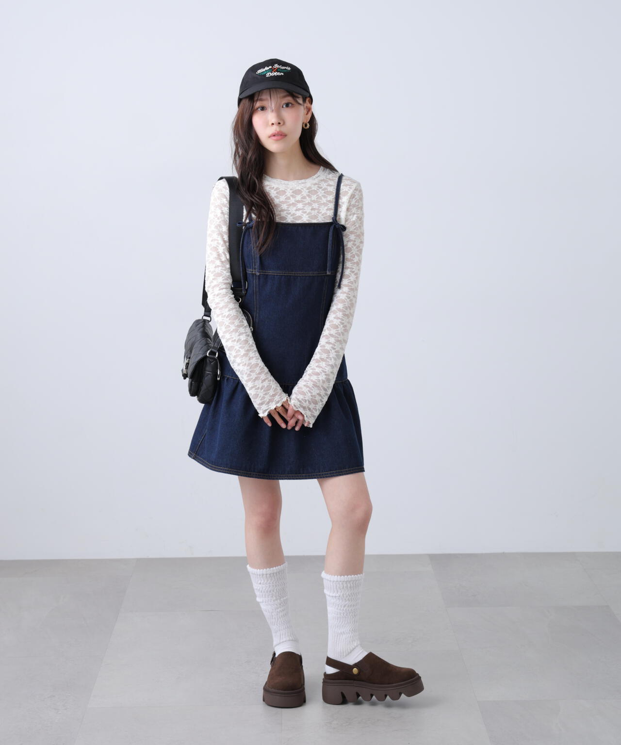 長袖レースカットソー