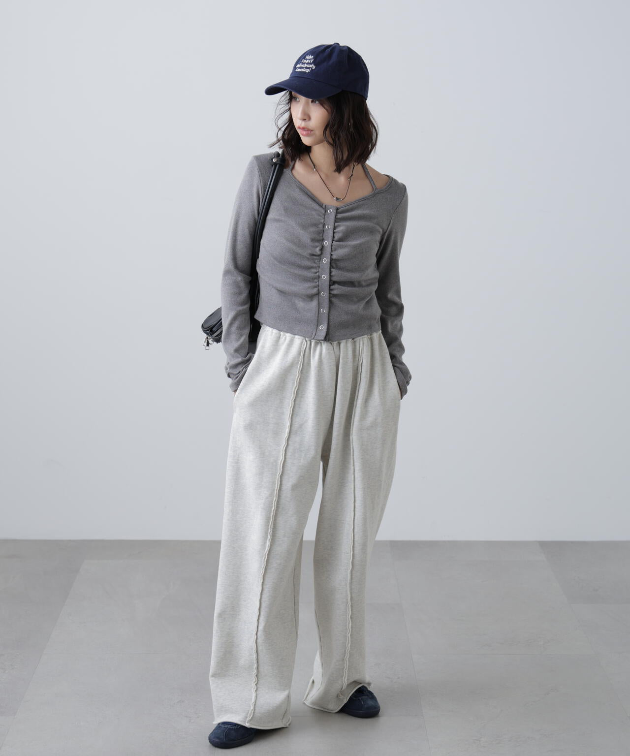 フロントギャザーデコルテカットソー