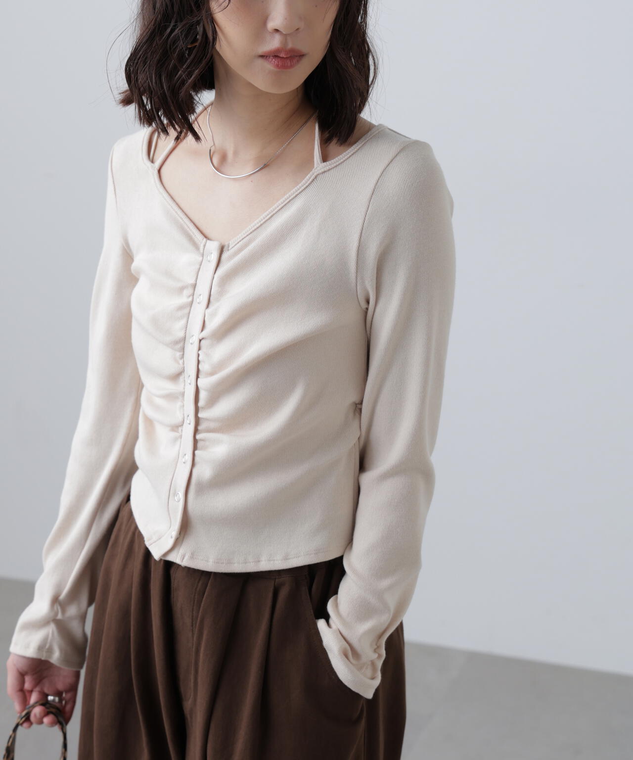 フロントギャザーデコルテカットソー