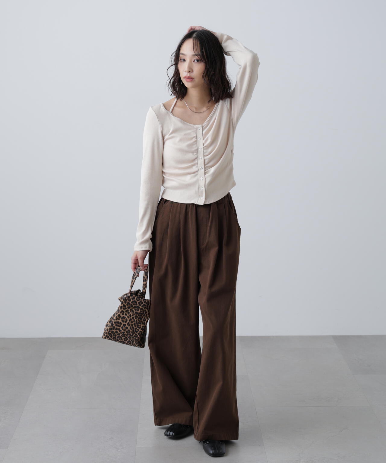 フロントギャザーデコルテカットソー