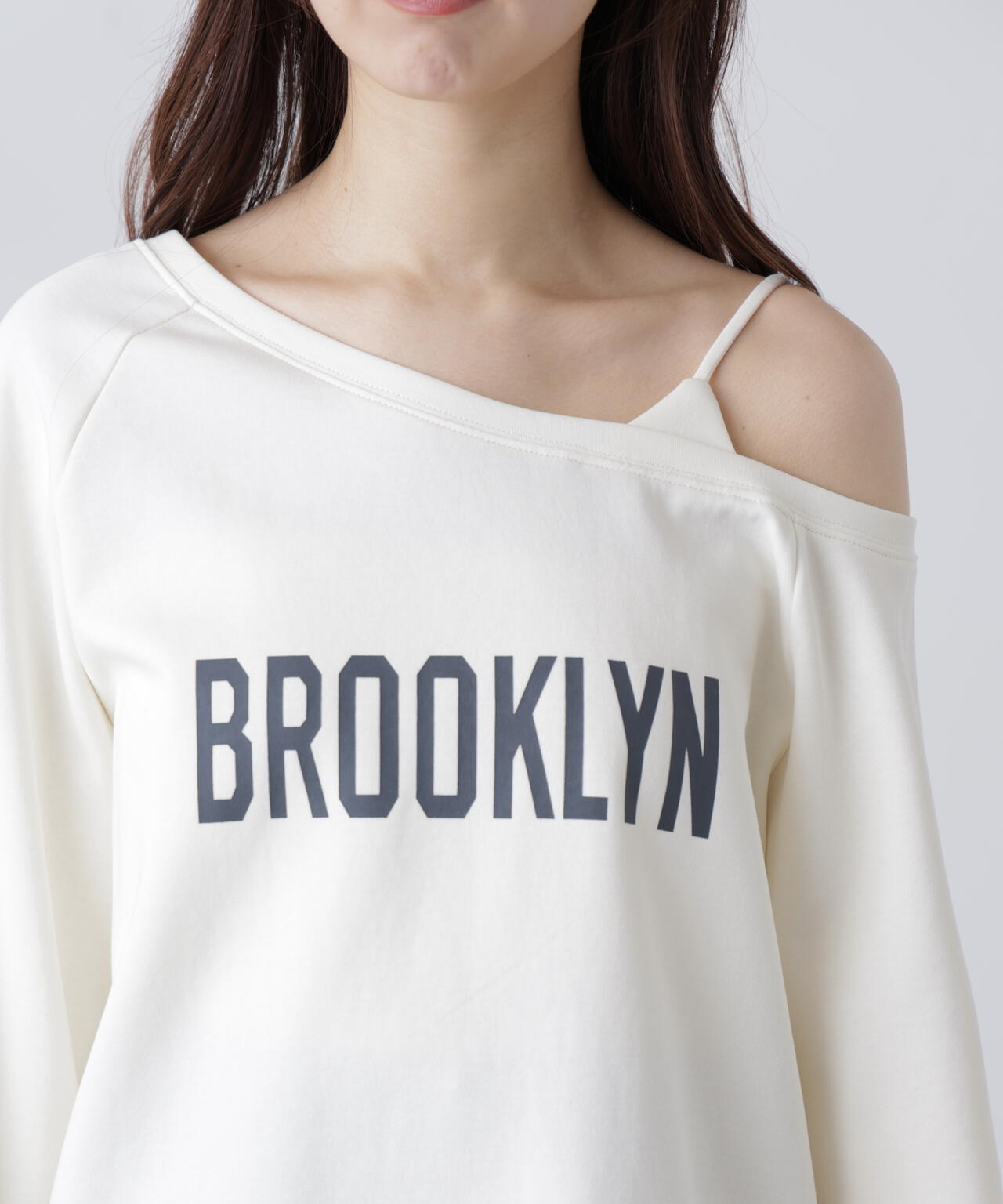 ワンショルロゴプリントスウェット