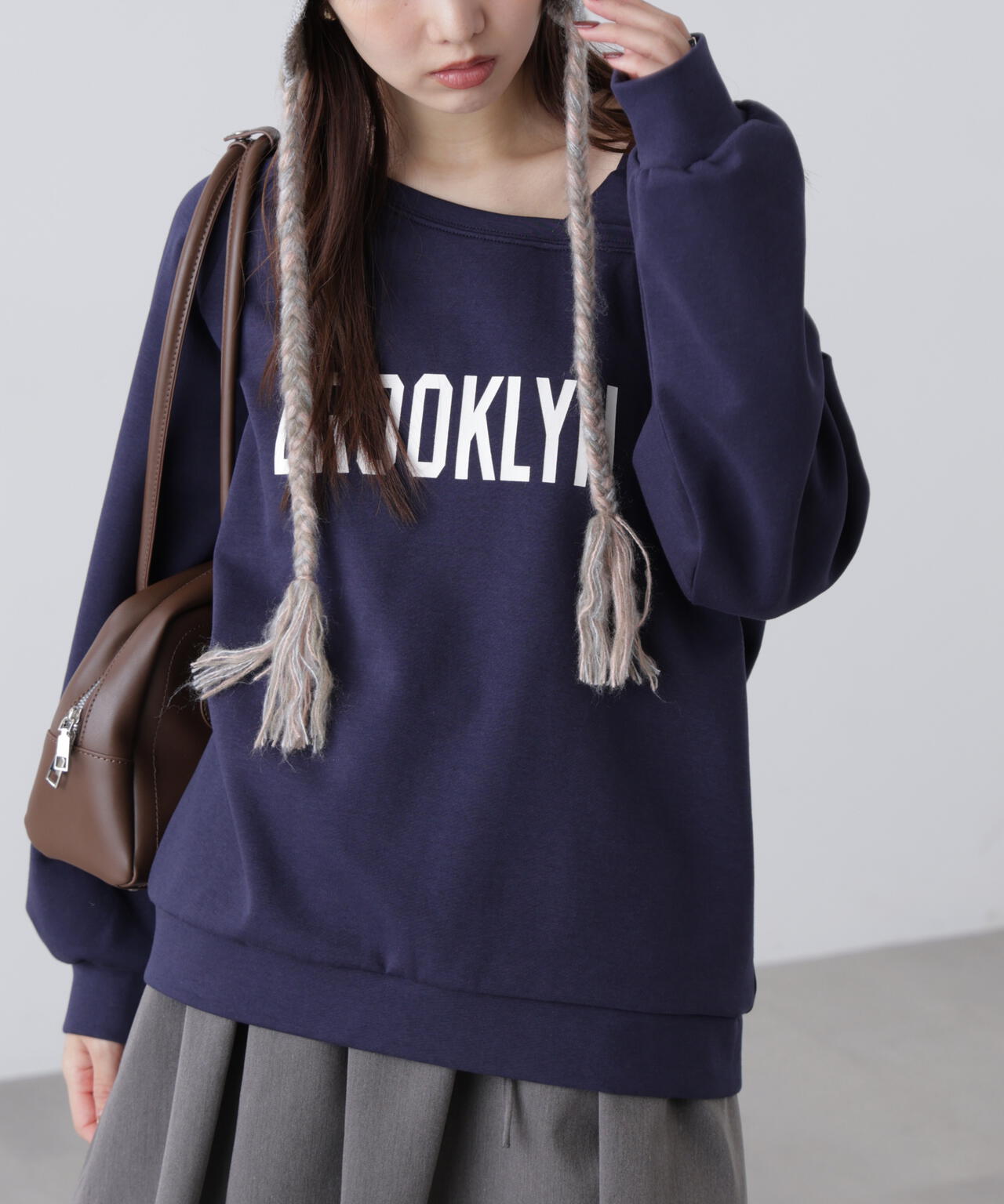 ワンショルロゴプリントスウェット