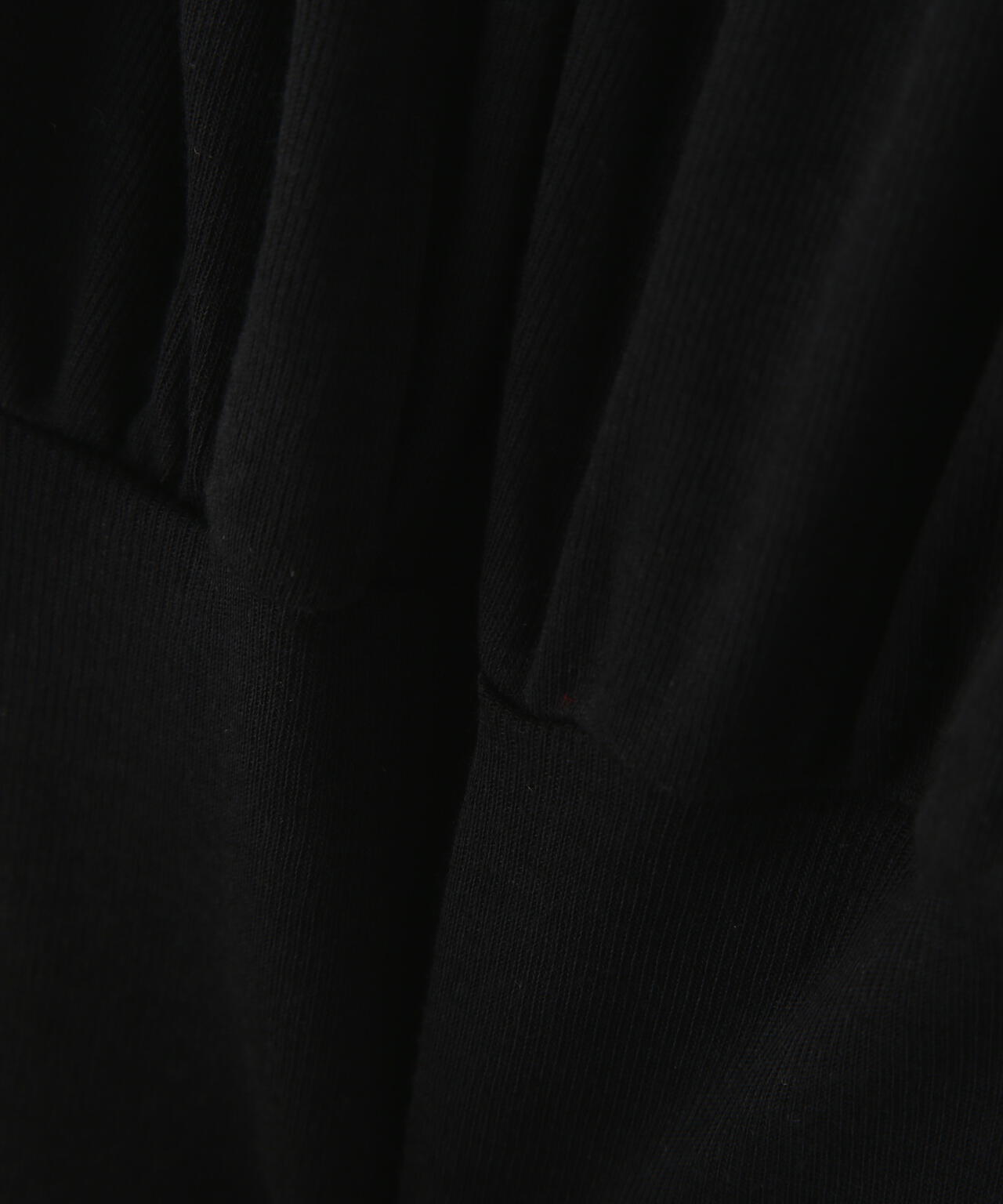 オフショルシアーギャザーカットソー