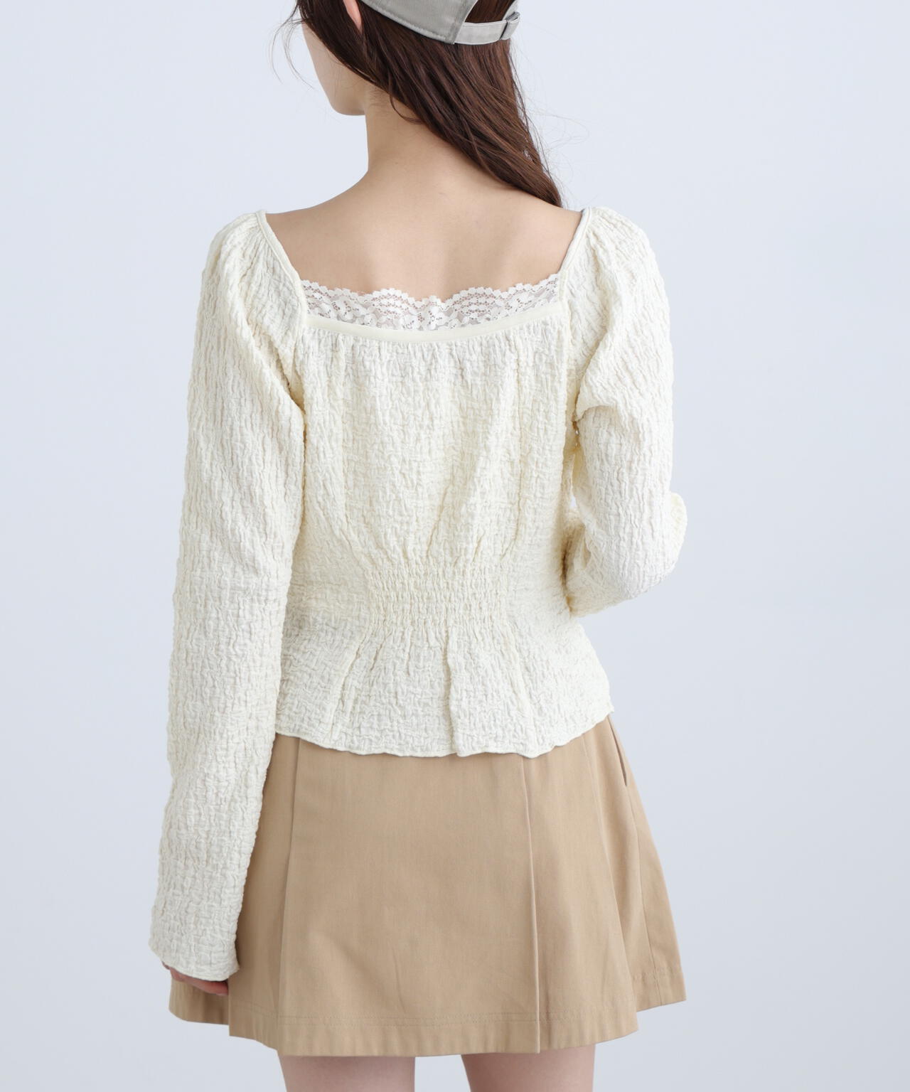 162cm 着用サイズ:FR