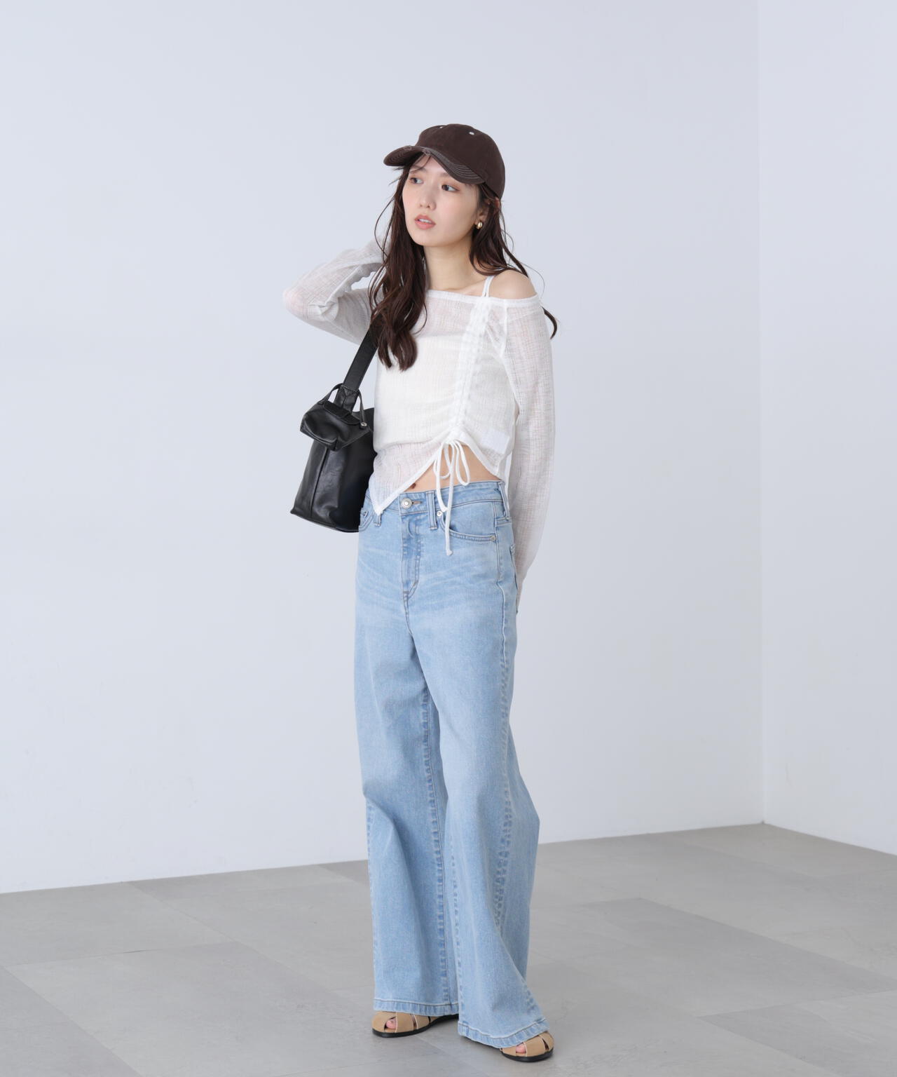 162cm 着用サイズ:FR