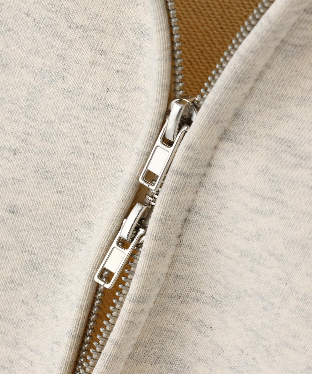 【MFM】袖バルーンオフショルZIPカットソー