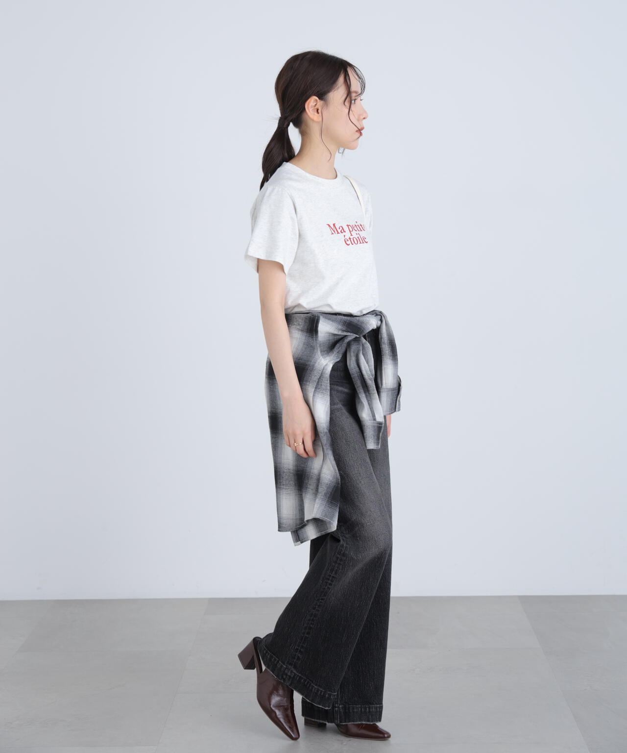 フレンチロゴプリントTシャツ