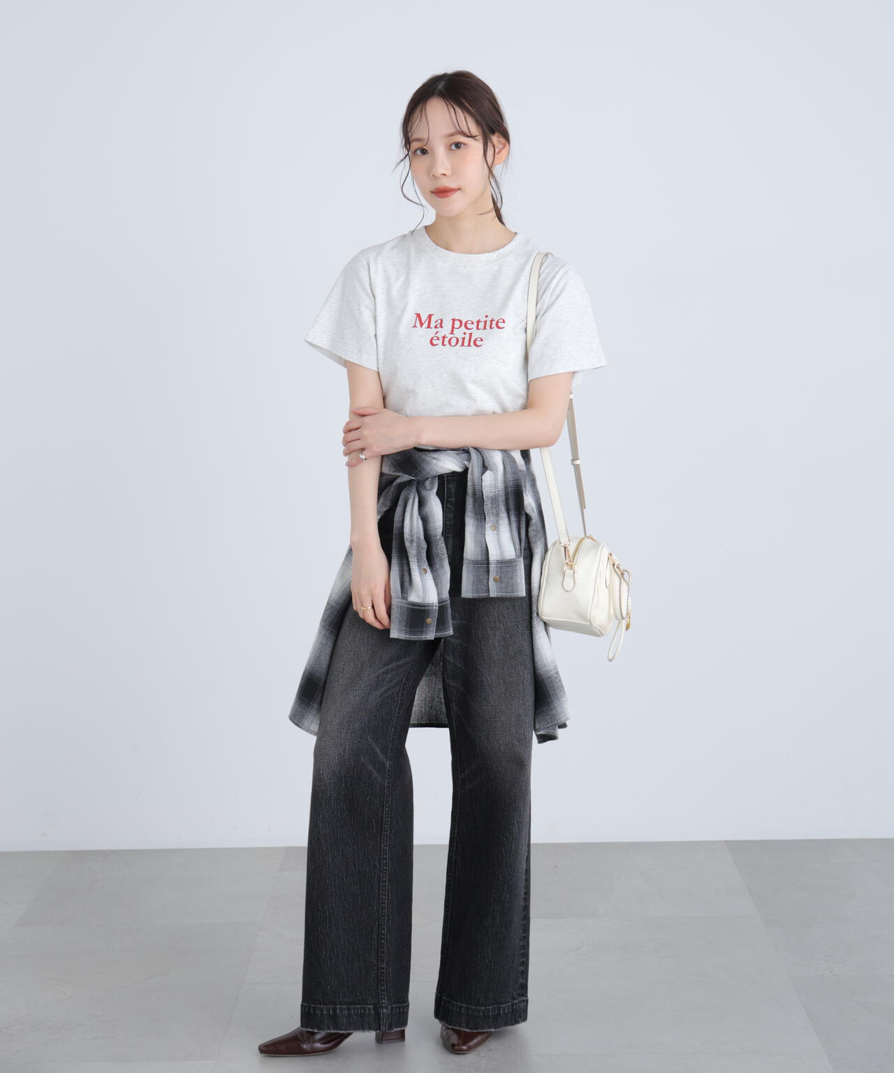 フレンチロゴプリントTシャツ