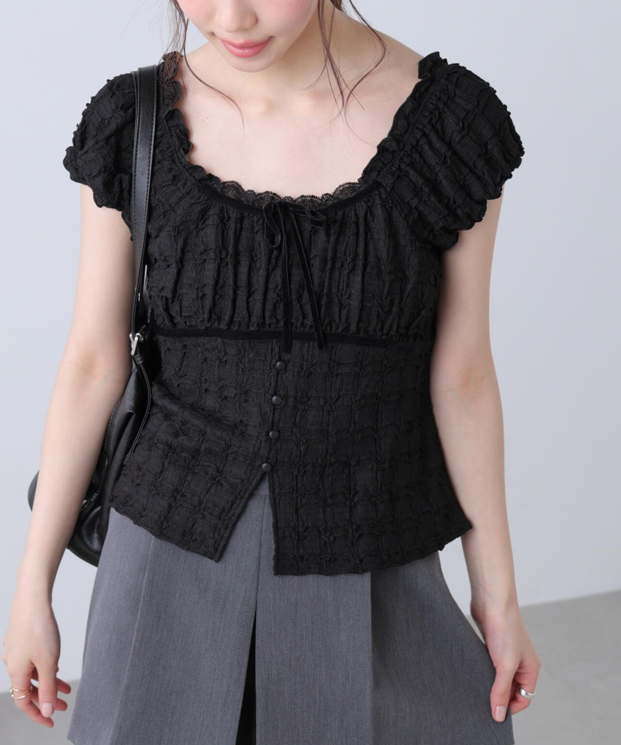164cm 着用サイズ:FR
