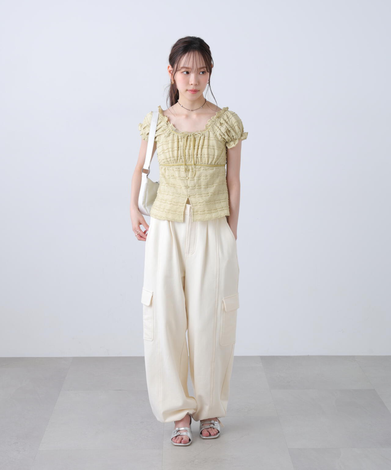 164cm 着用サイズ:FR